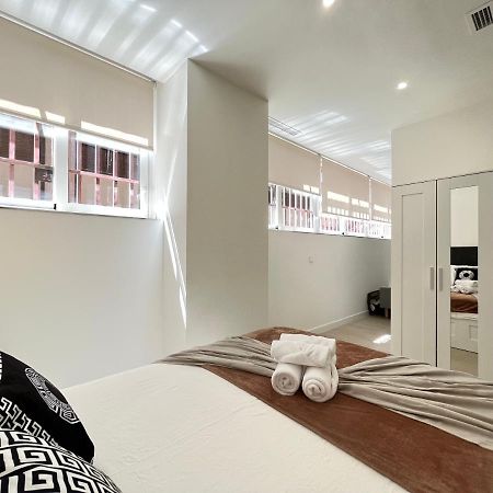 Appartamento Acogedor Infanta Mercedes Madrid Esterno foto