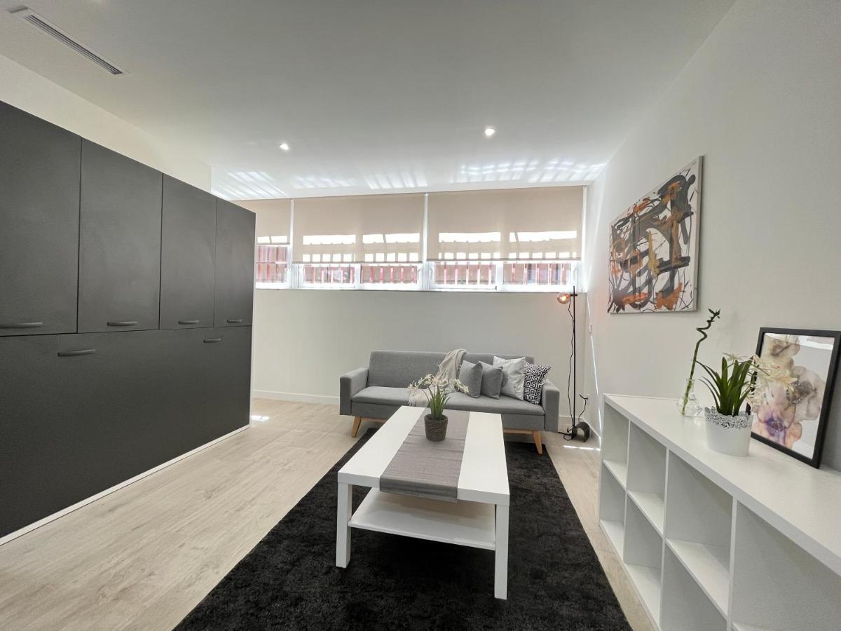 Appartamento Acogedor Infanta Mercedes Madrid Esterno foto