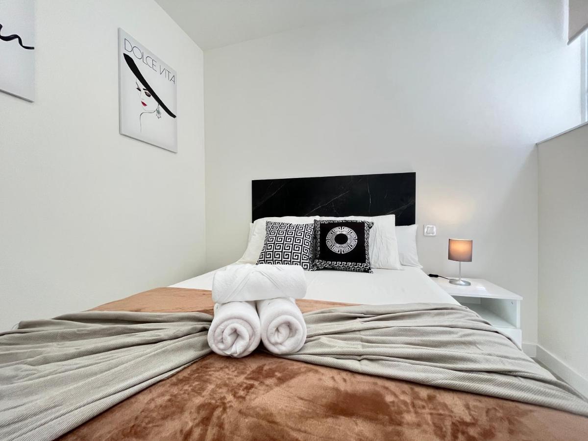 Appartamento Acogedor Infanta Mercedes Madrid Esterno foto